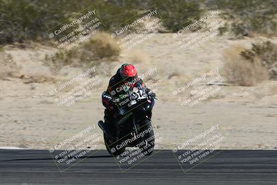 media/Dec-07-2025-CVMA (Sun) [[3e7d2de5dc]]/Race 8-Middleweight Shootout/